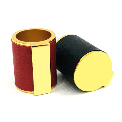 Il colore in lega di zinco classico dell'oro con il cilindro di cuoio del tessuto modella il tappo di bottiglia del profumo di Zamac del metallo