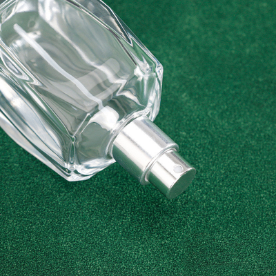 comprare Flacone vuoto trasparente per profumo da 50 ml, taglio quadrato, a forma di rombi, 15, a baionetta, per cosmetici, spray fine online manufacture