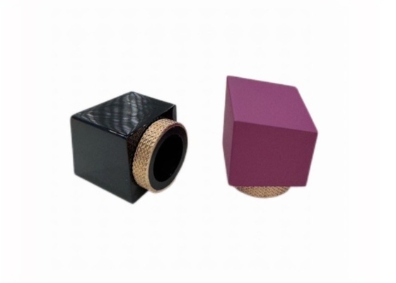 comprare Colorevole forma irregolare rettangolare Cappucci di bottiglia di profumo Coperchio di profumo personalizzato online manufacture