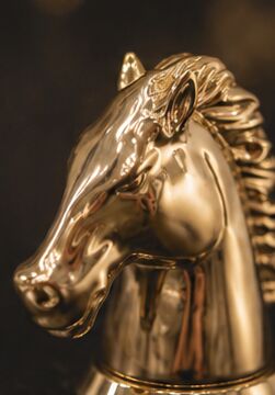 comprare Tappo profumo di Zamak a forma di testa di cavallo di lusso con finitura in metallo lucido e design personalizzato fabbricazione online