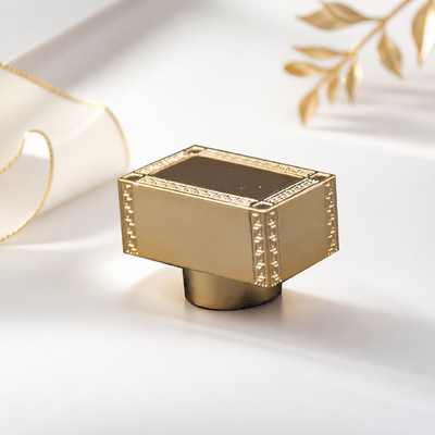 comprare Disegno rettangolare Zamak Cap per profumi con elettroplataggio in oro per bottiglie di profumi di lusso personalizzabili fabbricazione online