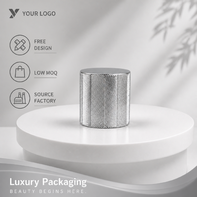 comprare Silver Chevron in incisione in lega di zinco rotondo cappuccio profumo MOQ basso Custom Brand metallo copertura profumo per vuoto lusso profumo bottiglia di vetro fabbricazione online