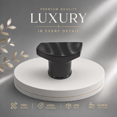 Acquistare Accessori di lusso per tappi di profumo in lega di zinco a forma di ventaglio irregolare, finitura nera spazzolata, con logo personalizzato fabbricazione online
