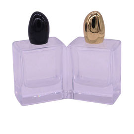 comprare La bottiglia di profumo incisa di modo di logo completa Zamac con Shinny il colore online manufacture