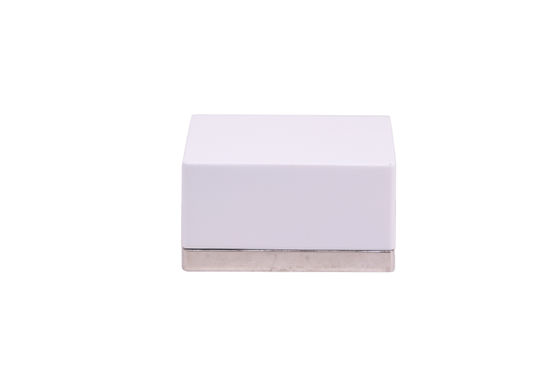comprare Placchi il CE in lega di zinco del cappuccio del profumo di Zamac del metallo approvato online manufacture