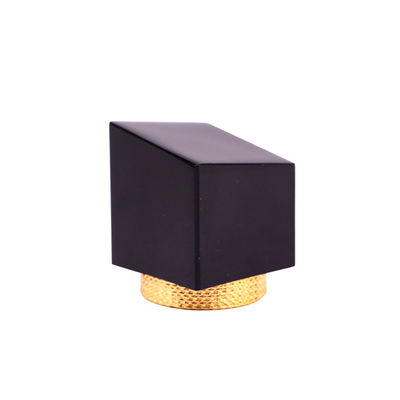 comprare tipo quadrato del metallo dei coperchi della bottiglia di profumo di irregolarità di 30*37mm online manufacture